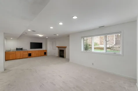 506 River Street Minneapolis MN 55401