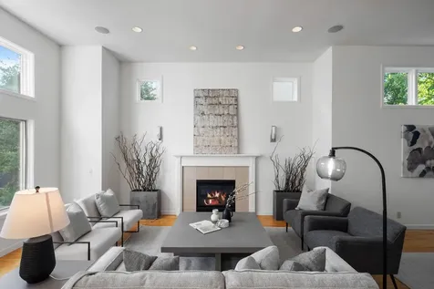 506 River Street Minneapolis MN 55401