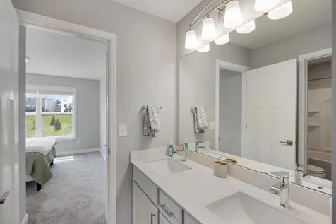 6332 Apple Court Inver Grove Heights MN 55077