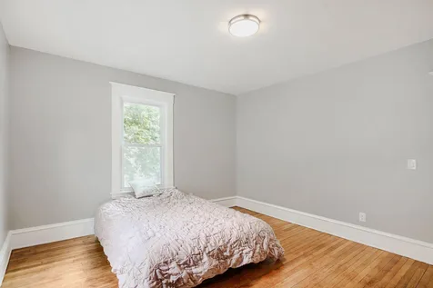 2615 Columbus Avenue Minneapolis MN 55407