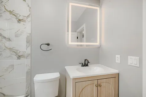2615 Columbus Avenue Minneapolis MN 55407