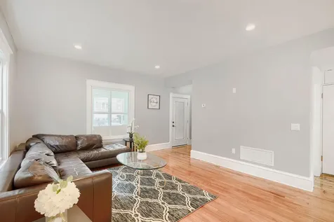 2615 Columbus Avenue Minneapolis MN 55407