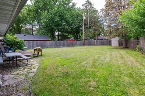 2327 Circle Drive White Bear Lake MN 55110