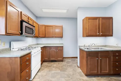 979 Victoria Street N Saint Paul MN 55103