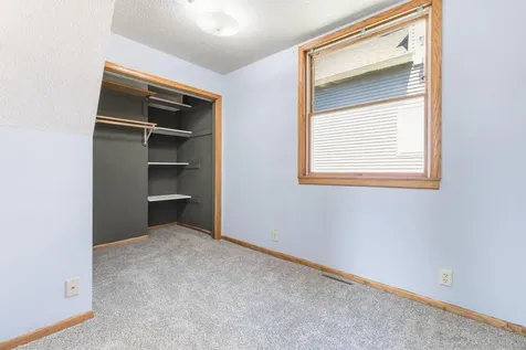 979 Victoria Street N Saint Paul MN 55103