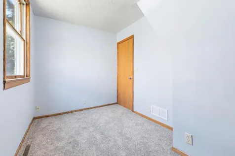 979 Victoria Street N Saint Paul MN 55103