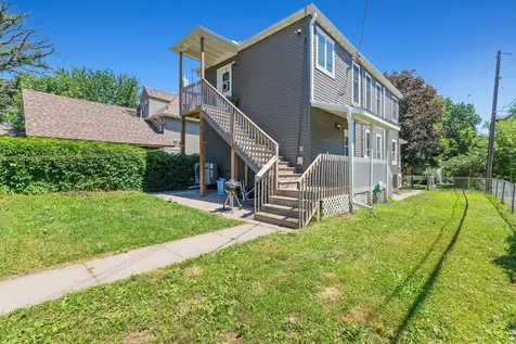 979 Victoria Street N Saint Paul MN 55103