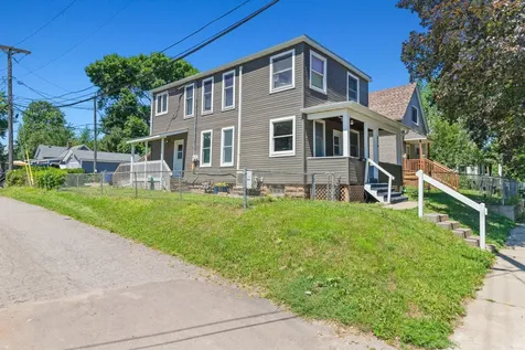 979 Victoria Street N Saint Paul MN 55103