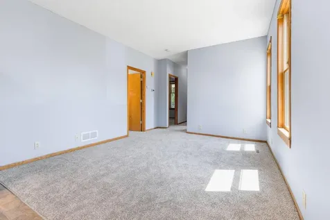979 Victoria Street N Saint Paul MN 55103