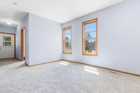 979 Victoria Street N Saint Paul MN 55103