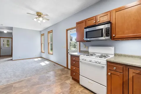 979 Victoria Street N Saint Paul MN 55103