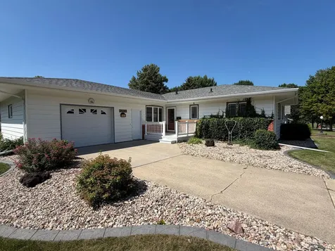 505 Central Lane Luverne MN 56156