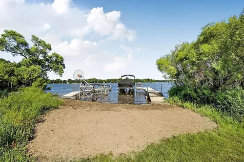 38089 Treehouse Lane Avon MN 56310