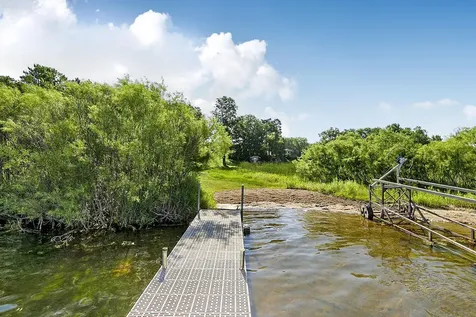38089 Treehouse Lane Avon MN 56310