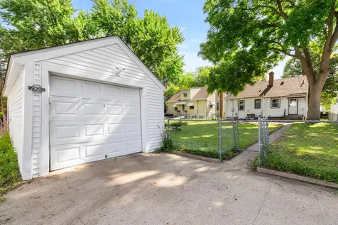 2930 Cleveland Street NE Minneapolis MN 55418