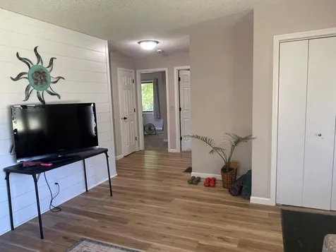 321 W Michigan Street W Lake City MN 55041