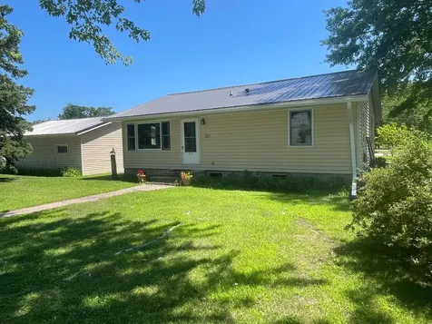 321 W Michigan Street W Lake City MN 55041