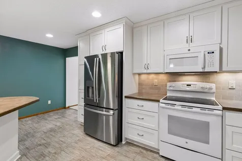 13410 Parkwood Drive Burnsville MN 55337