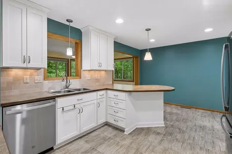 13410 Parkwood Drive Burnsville MN 55337