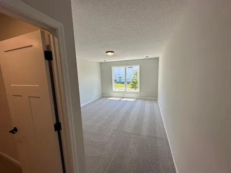 20027 Glarus Lane Lakeville MN 55044