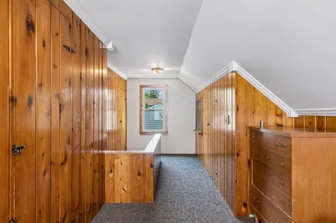 960 Hall Avenue West Saint Paul MN 55118