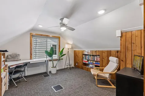 960 Hall Avenue West Saint Paul MN 55118
