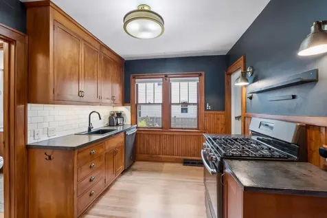 1301 Victoria Street N Saint Paul MN 55117