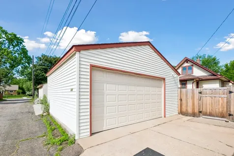 1301 Victoria Street N Saint Paul MN 55117