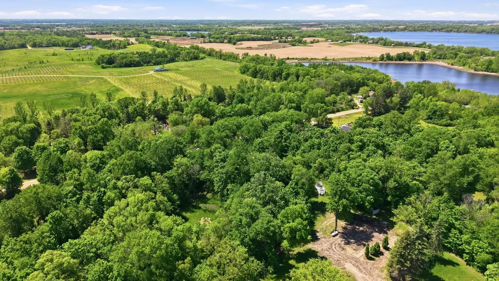 6947 Highland Circle NW Alexandria MN 56308