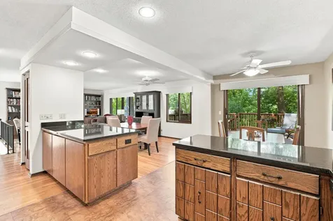 12808 Woodview Lane Burnsville MN 55337
