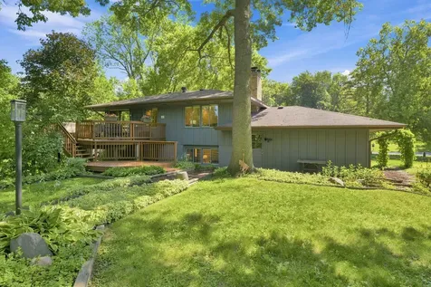 12808 Woodview Lane Burnsville MN 55337