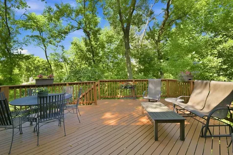 12808 Woodview Lane Burnsville MN 55337
