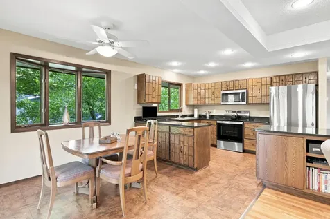 12808 Woodview Lane Burnsville MN 55337