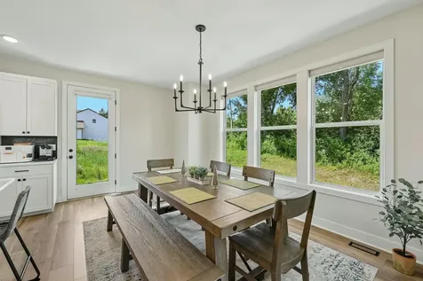 399 Tessier Court Saint Paul MN 55127