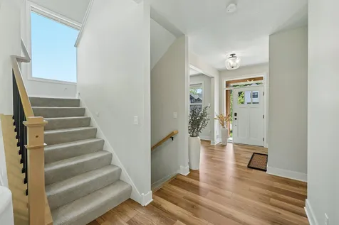 399 Tessier Court Saint Paul MN 55127