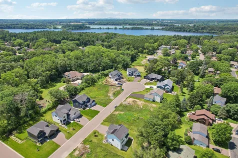 399 Tessier Court Saint Paul MN 55127