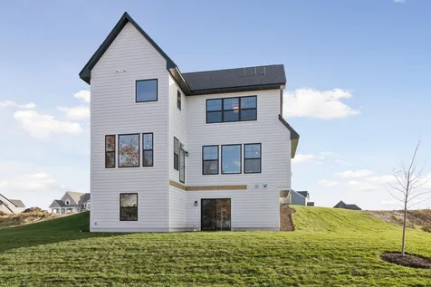 5820 Freeland Bay N Hugo MN 55038