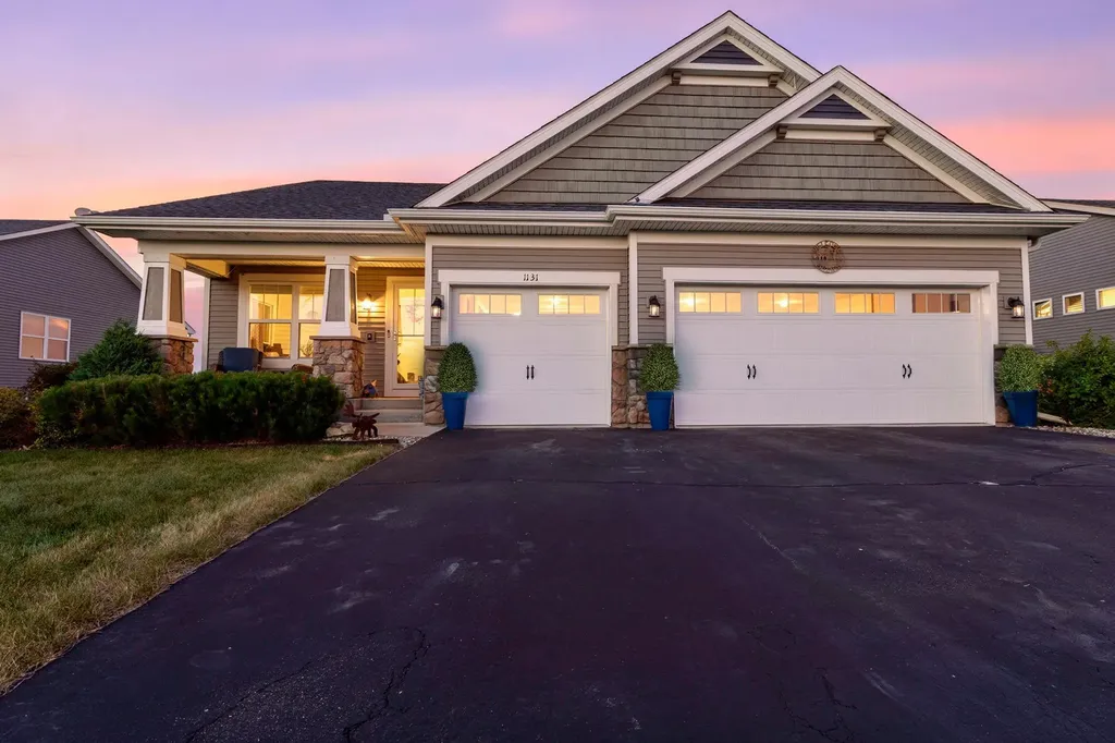 1131 Stonebridge Path Jordan MN 55352