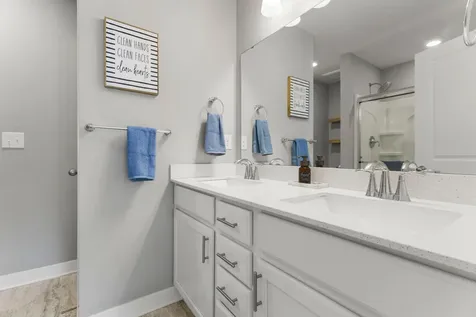 1131 Stonebridge Path Jordan MN 55352