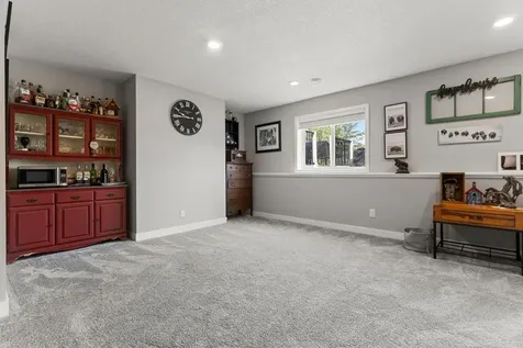 1131 Stonebridge Path Jordan MN 55352