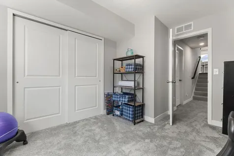 1131 Stonebridge Path Jordan MN 55352