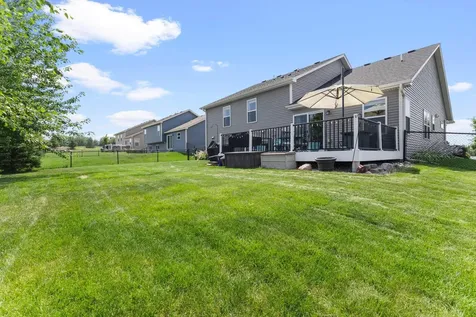 1131 Stonebridge Path Jordan MN 55352