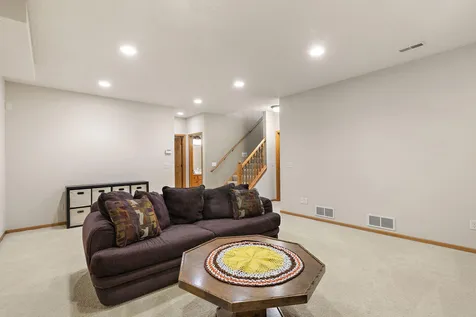 14943 Hillside Circle NW Prior Lake MN 55372