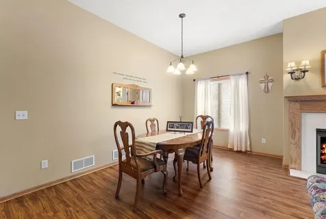 14943 Hillside Circle NW Prior Lake MN 55372