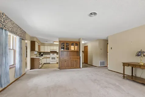 410 3rd Street NW Valley City ND 58072