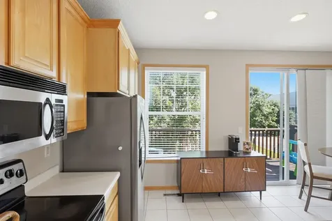 2066 Wellens Street Chaska MN 55318
