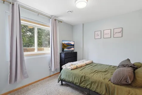 2066 Wellens Street Chaska MN 55318