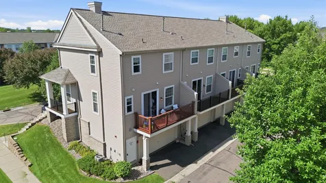 2066 Wellens Street Chaska MN 55318