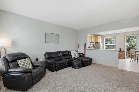 2066 Wellens Street Chaska MN 55318