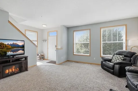2066 Wellens Street Chaska MN 55318